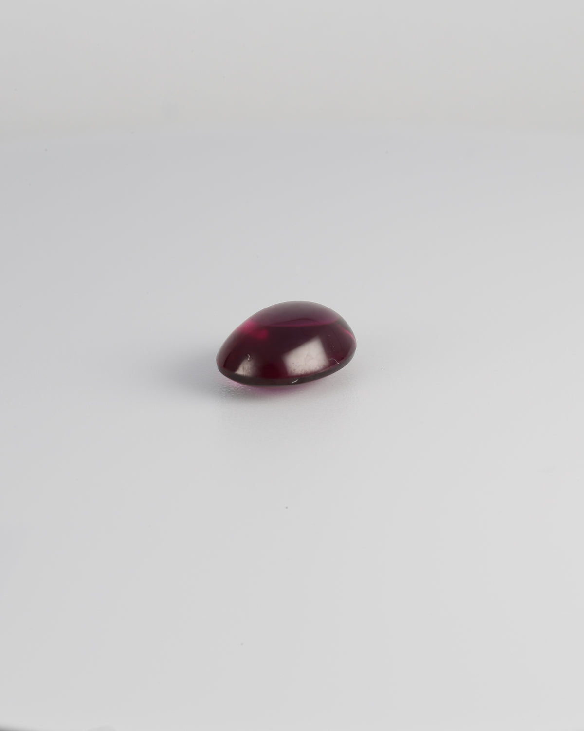 Purple garnet oval cabochon, natural, 3.38 carats, 10 x 7.4mm | Yasmin Nabulsi Fine Jewelry