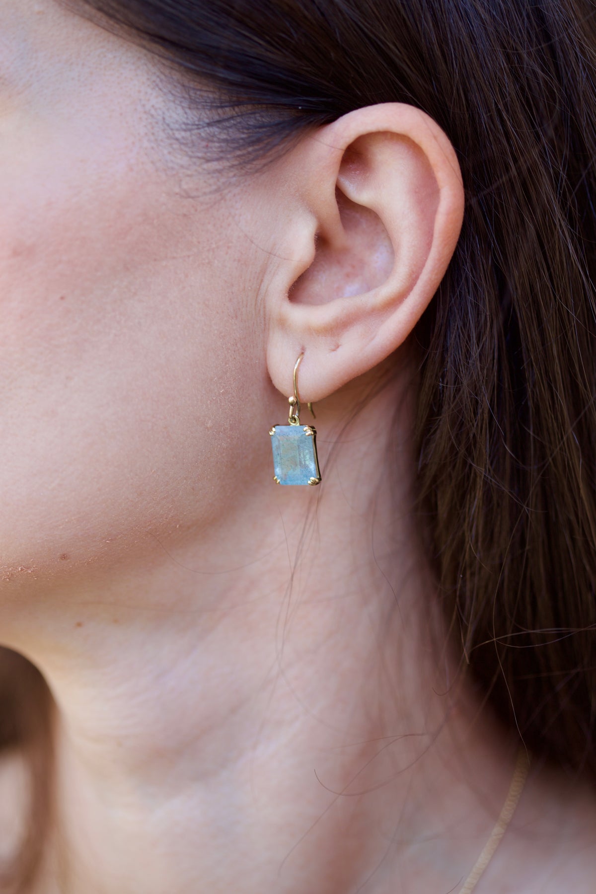 Aquamarine drop earrings in 18K gold with an open back prong setting
