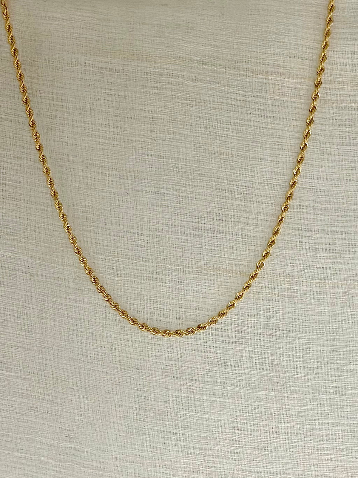 18K solid gold rope chain, 2.5mm wide, 17.7 inches long