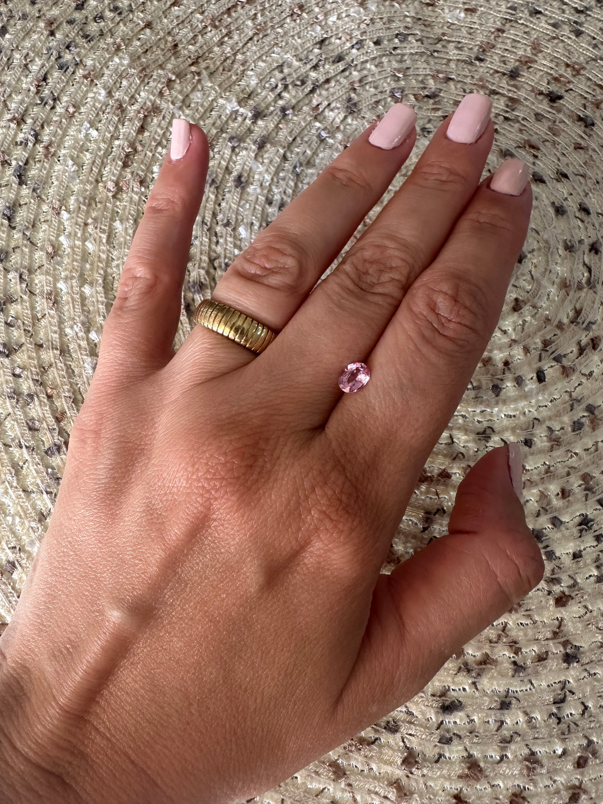 Pink spinel gemstone, oval cut, 0.80 carat, another alternate view