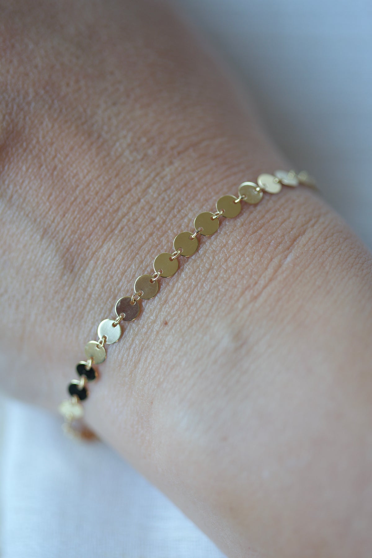 14K Solid Gold Disc Chain Bracelet
