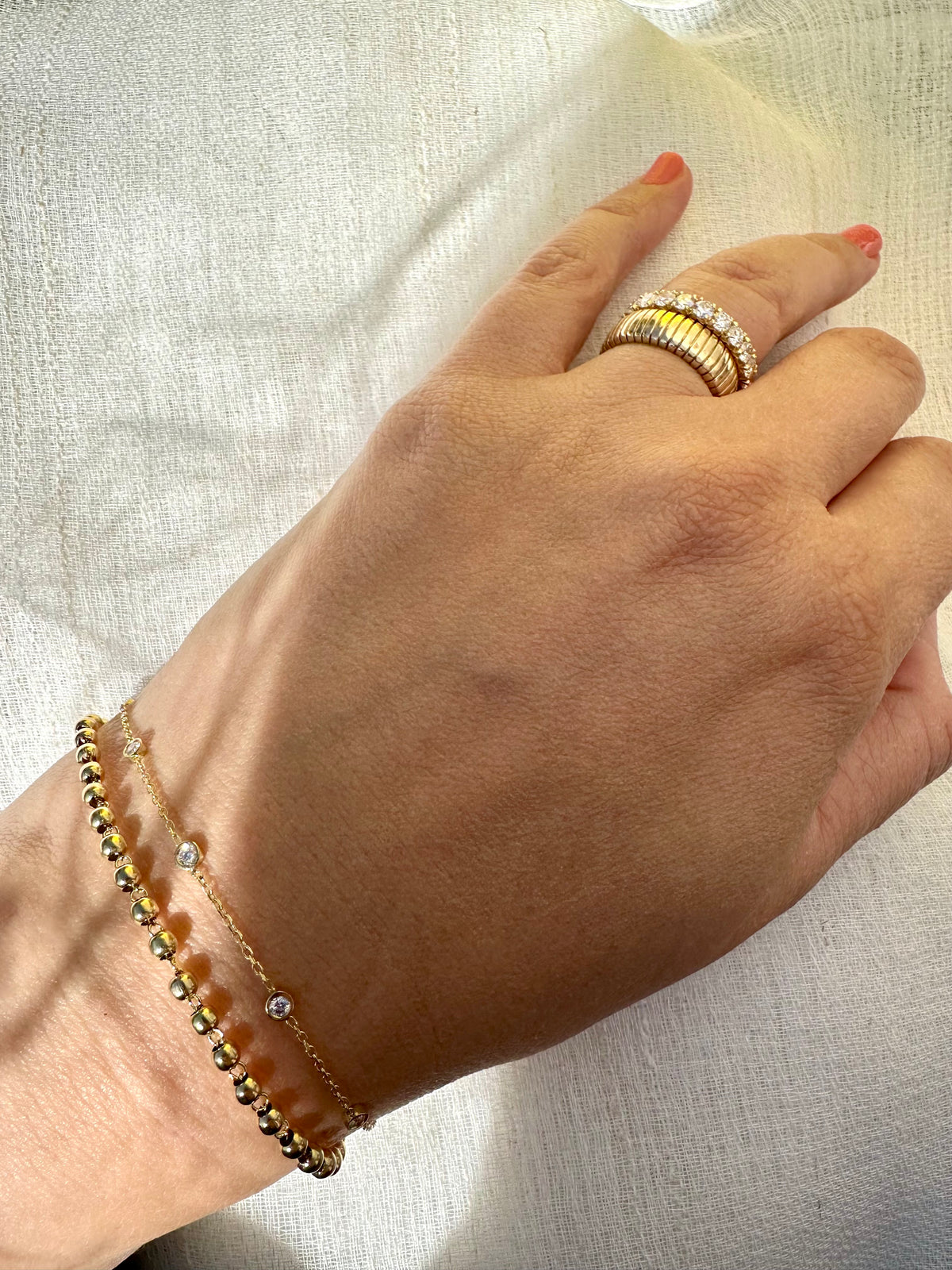 Handmade 18K solid gold ball bracelet