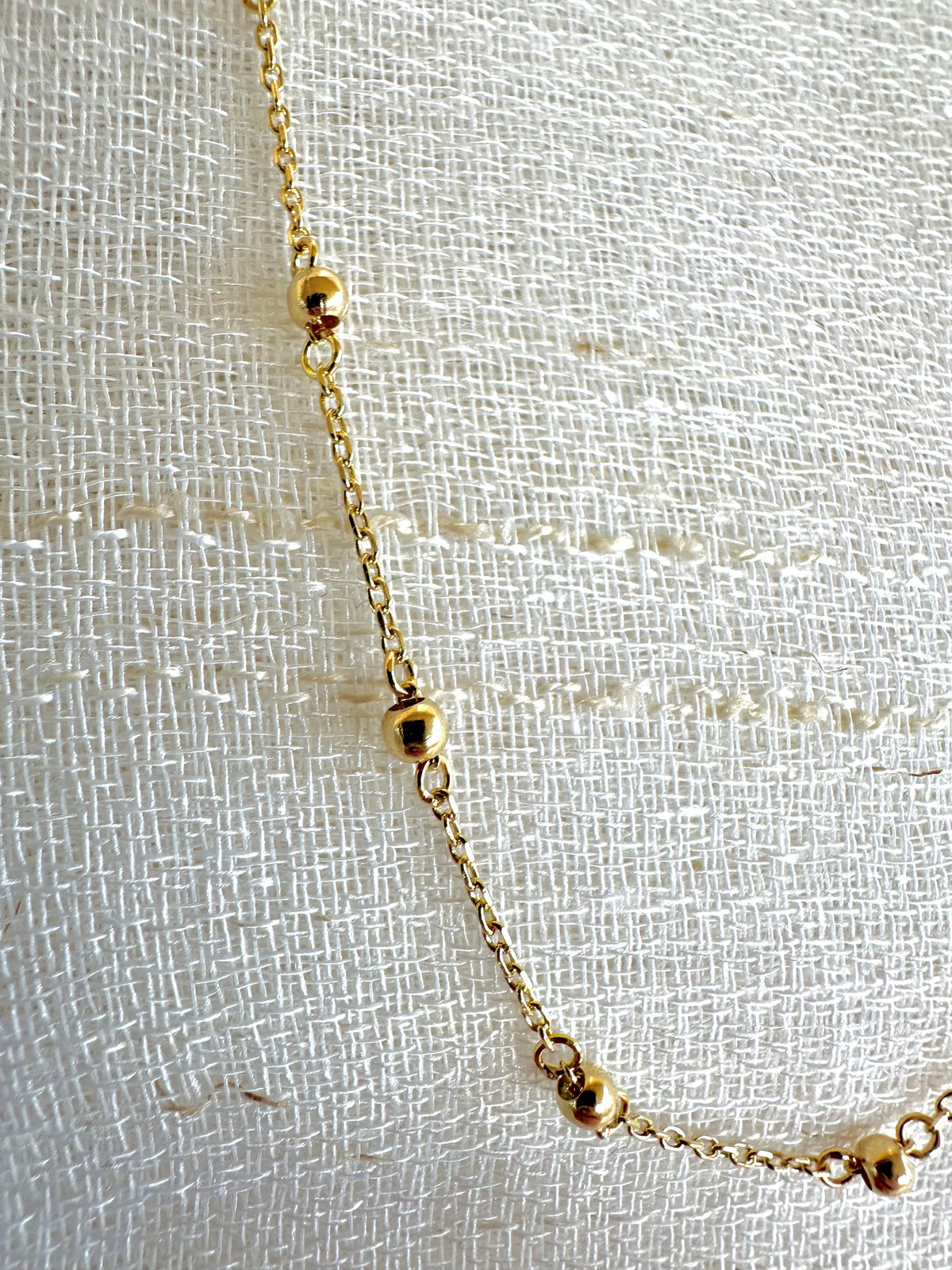 Ball chain necklace in 18K solid gold, beads spaced about 1.5cm apart