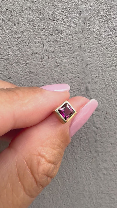 Gold Garnet Studs handcrafted in 18k gold, customizable in Rose or yellow gold | Ella Creations jewelry