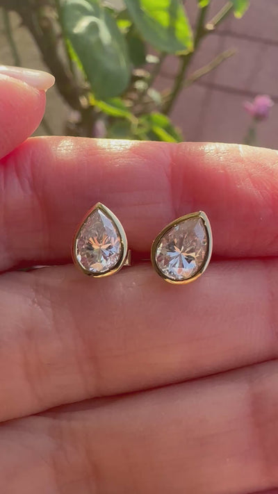 Moissanite Stud Earrings in pear shape handcrafted in 18karat gold | Ella Creations Jewelry